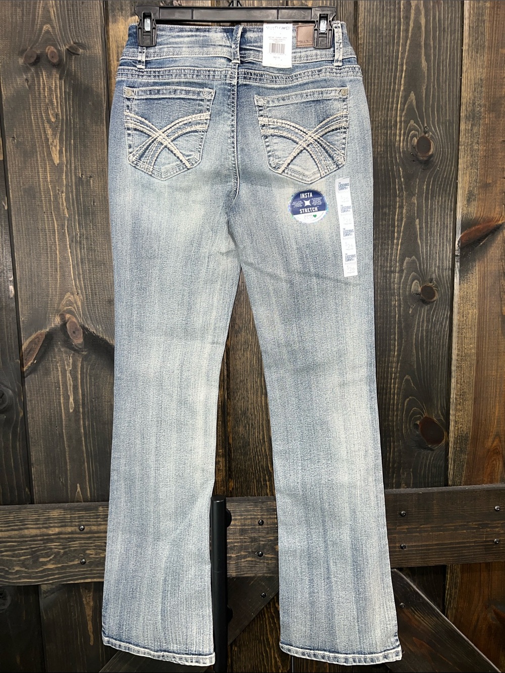 NWT Wallflower Luscious Curvy Bootcut Jeans 26 Low Rise 3 Y2K Faded Western Boho